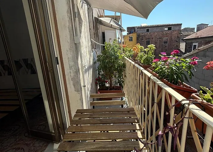 Carmen House Κατάνια