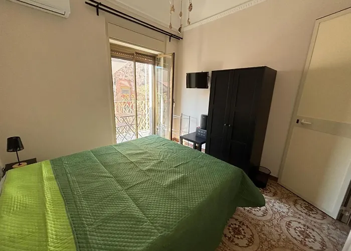 Carmen House Πανσιόν 4*