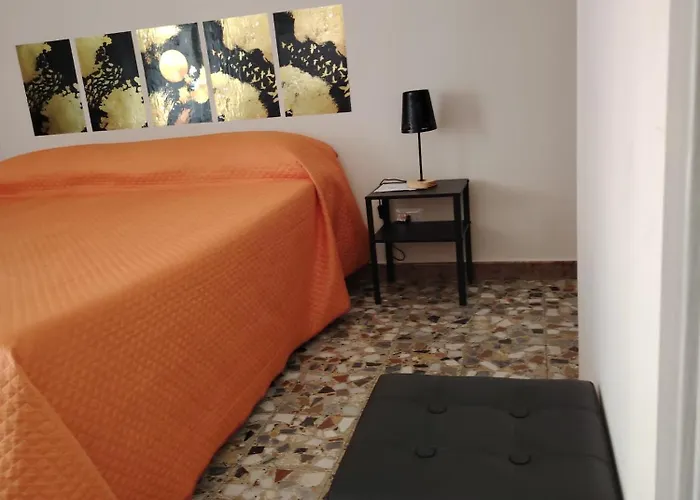 Carmen House Πανσιόν 4*